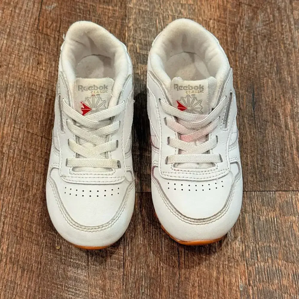 Reebok shoes size 8 little kids